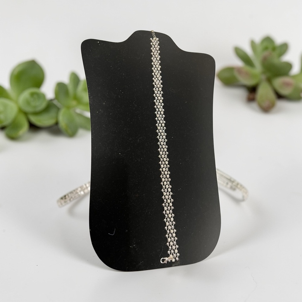 Forever 21 Silver Rhinestone Floral Choker Necklace | Sparkly | NWT - Picture 5 of 5